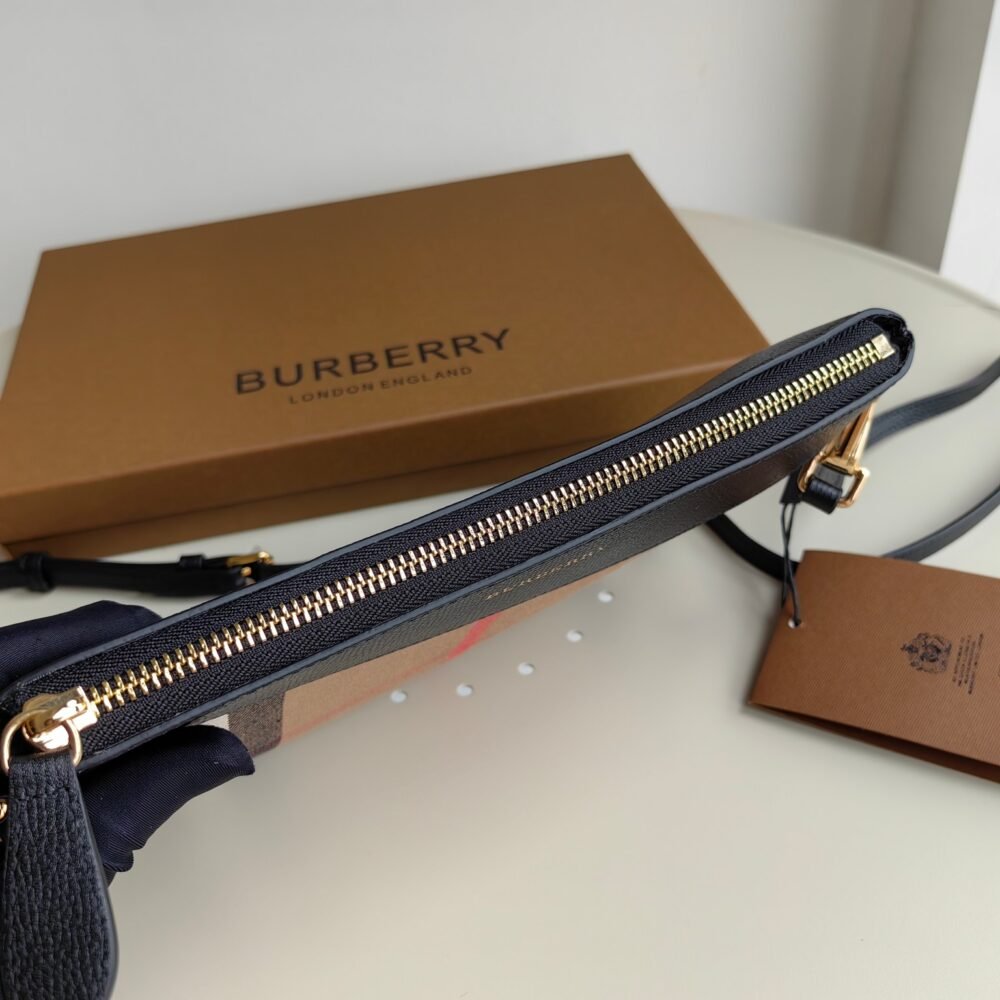 Burberry 6 - Image 9