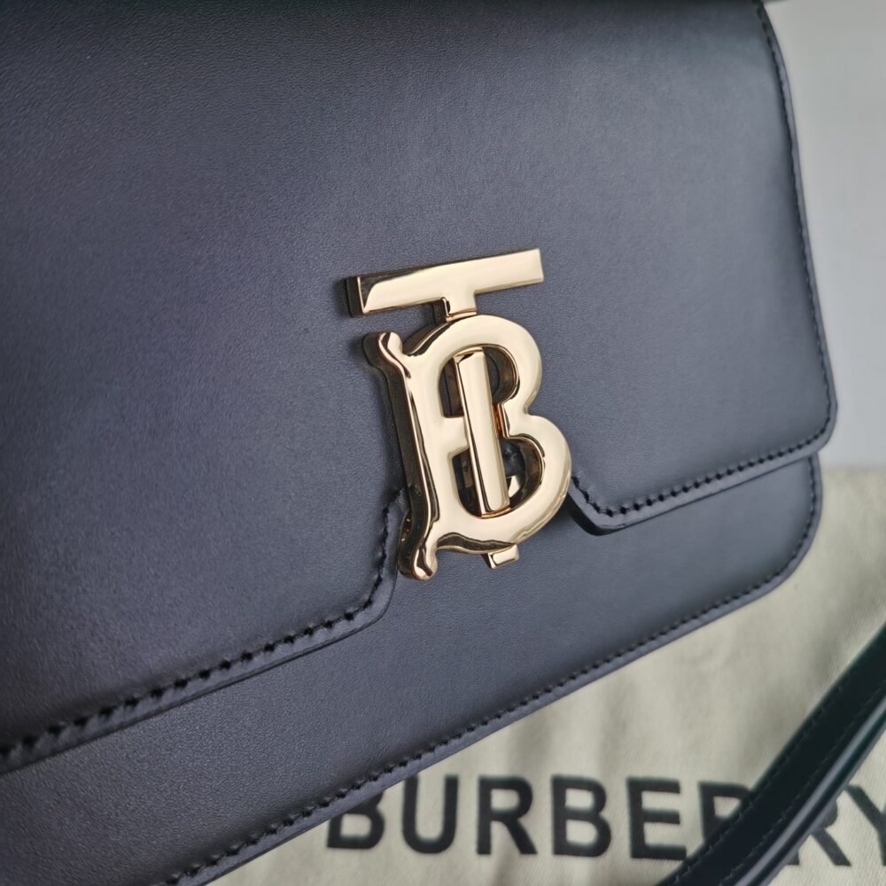 Burberry 25 - Image 6