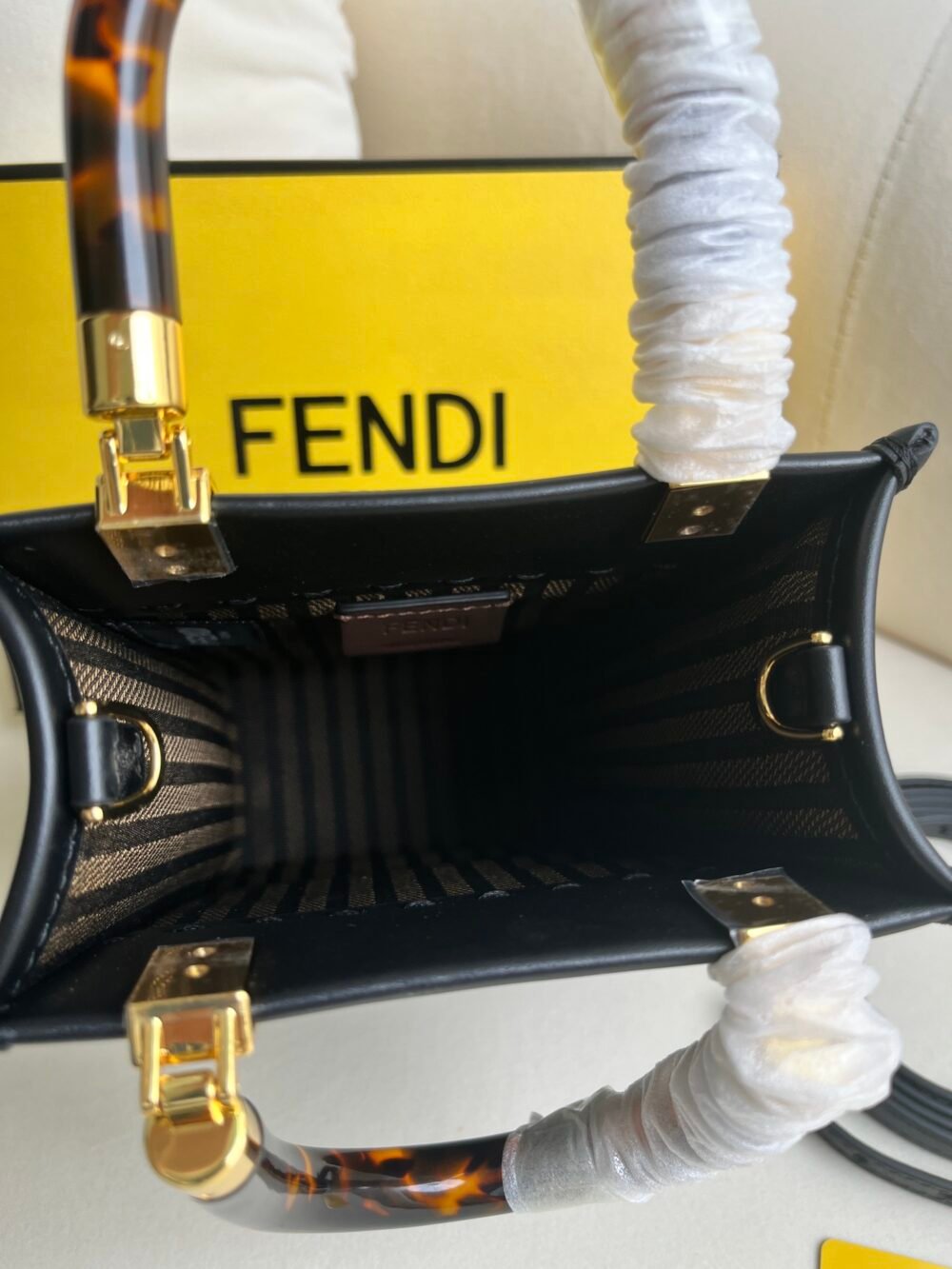 FENDI 26208 - Image 8