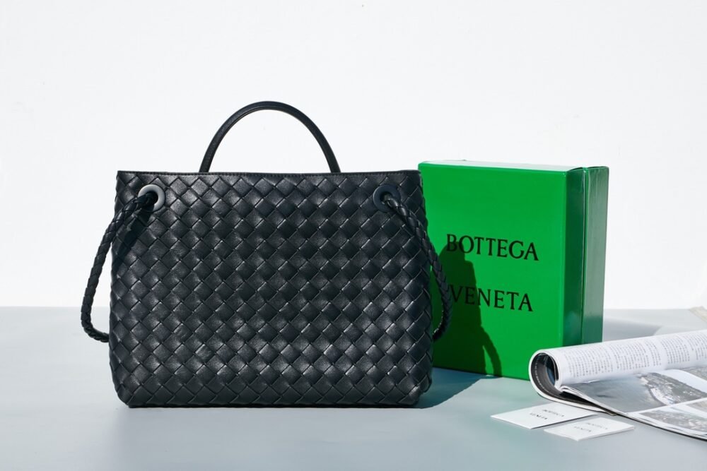 Bottega Veneta 3780842 - Image 2