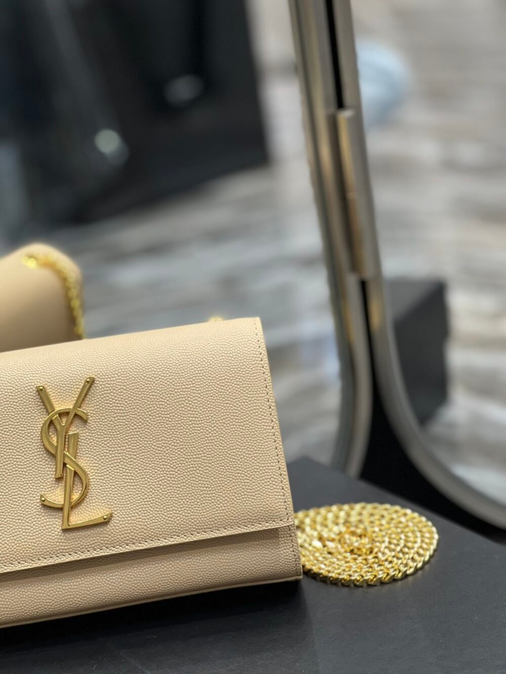 YSL 490469390 - Image 3