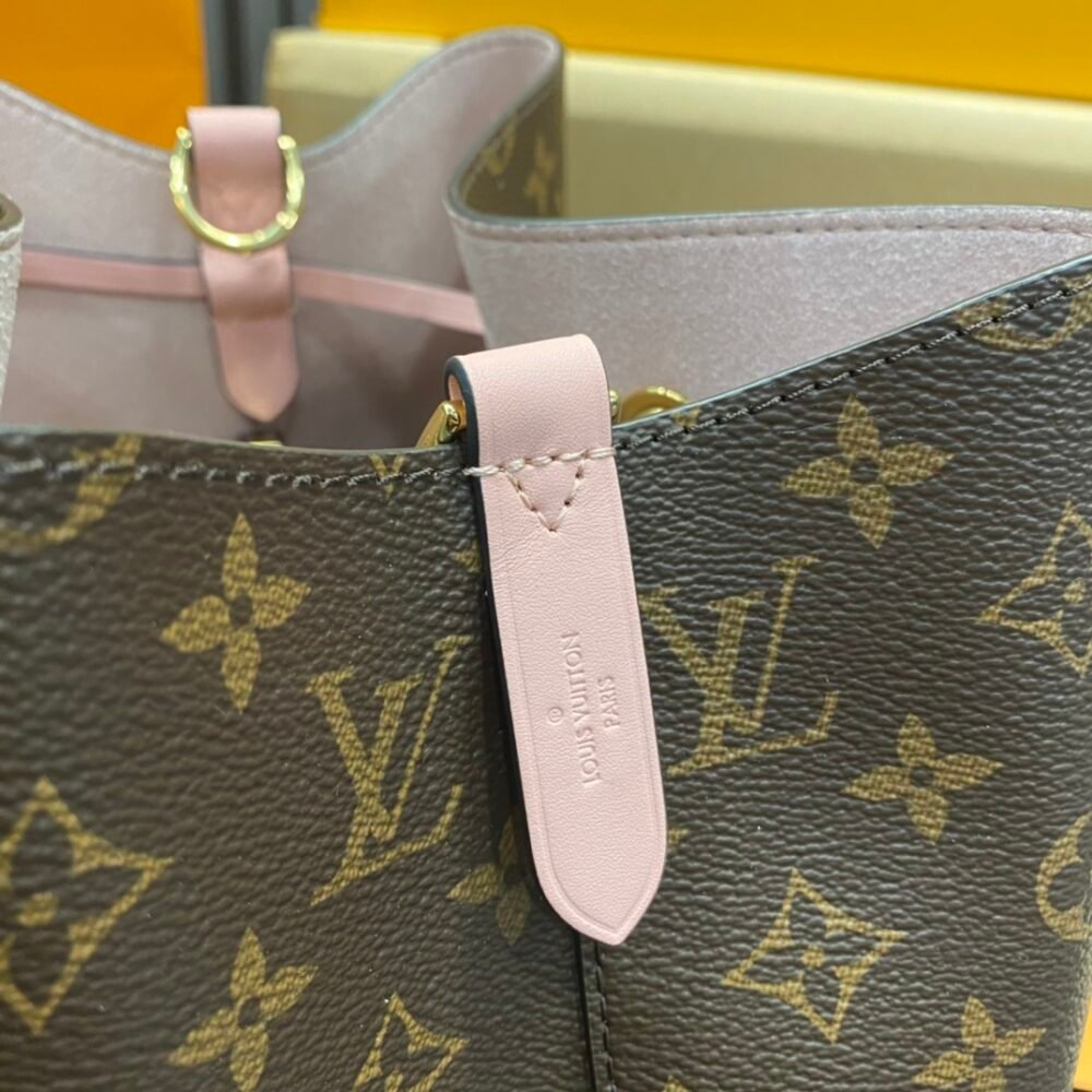 Louis Vuitton 936M44022 - Image 5