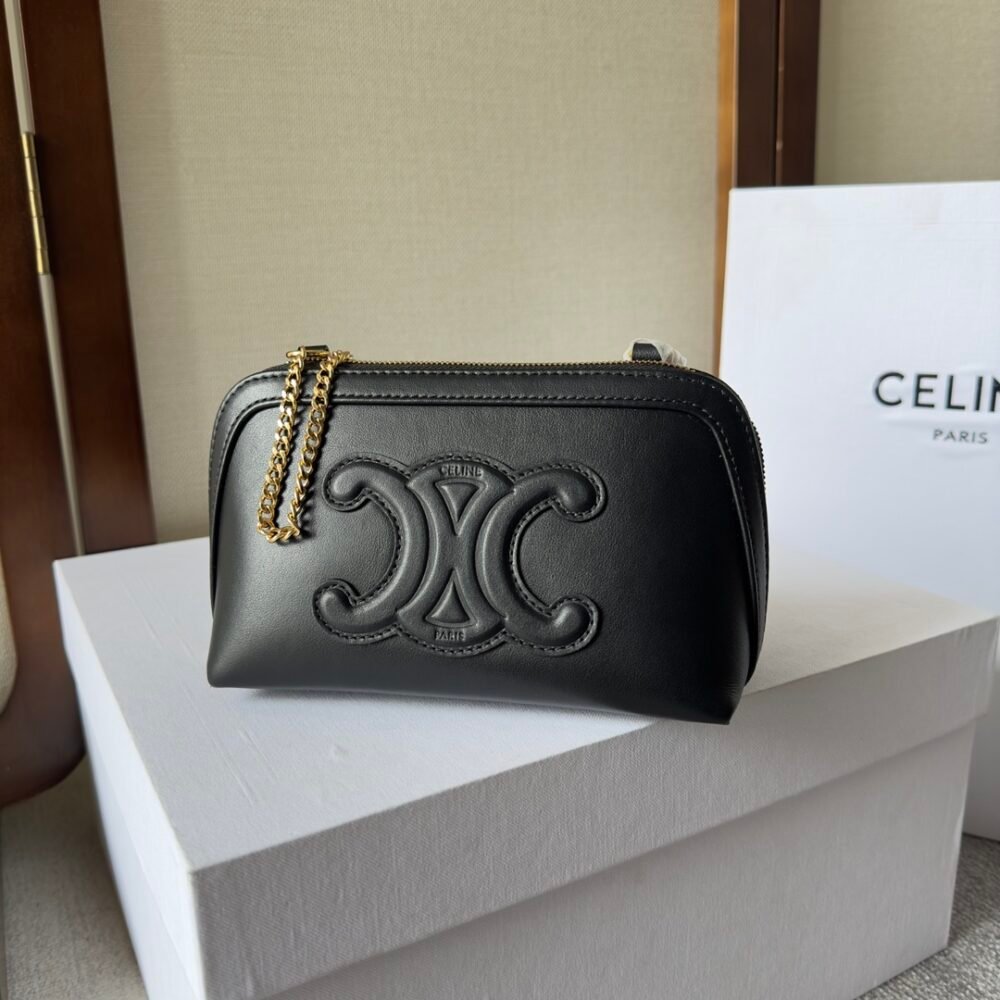 Celine 40101382