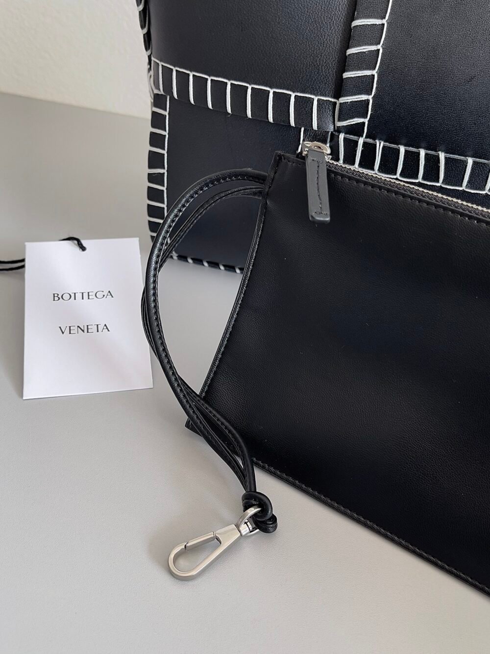 Bottega Veneta 1652867 - Image 3