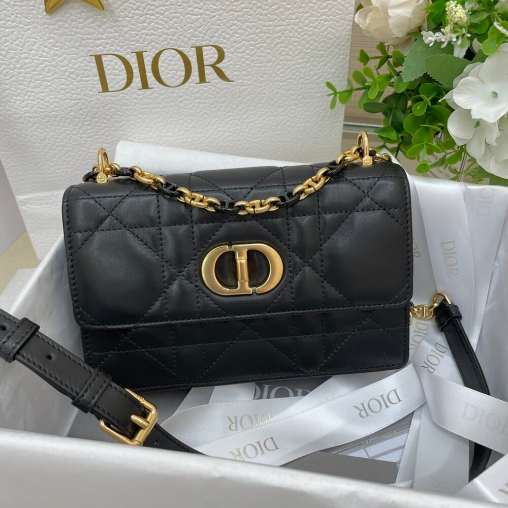 Dior 17Miss Caro