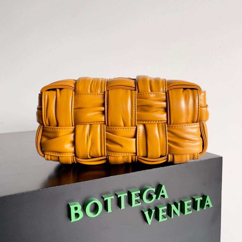 Bottega Veneta 32736233 - Image 4