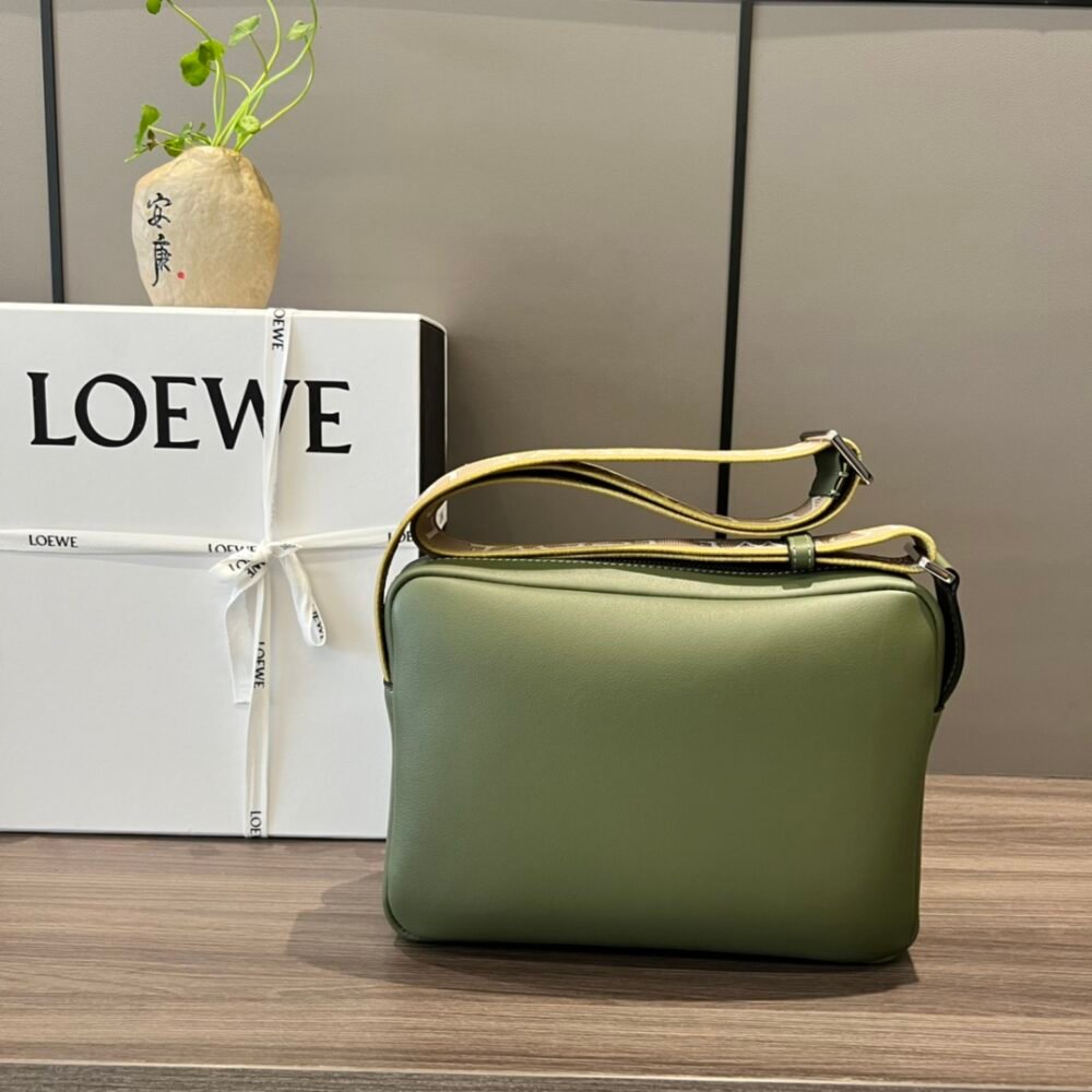 Loewe 2911388 - Image 3