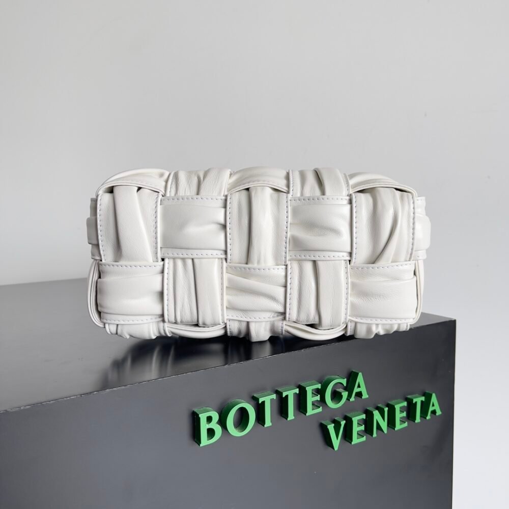 Bottega Veneta 29736233 - Image 4