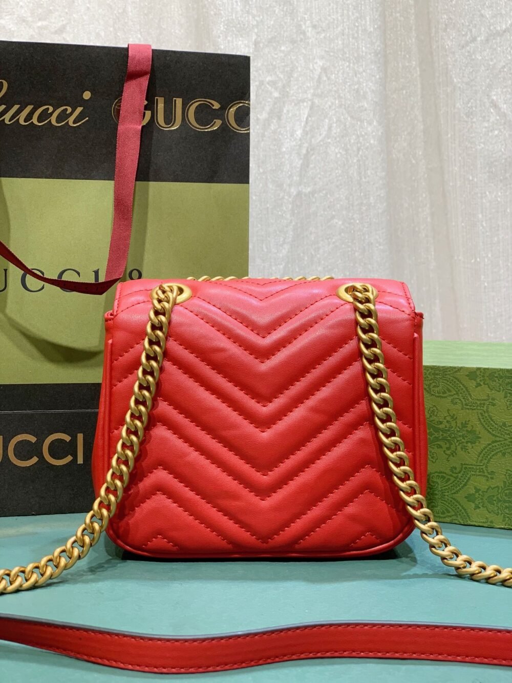 Gucci GUC739682