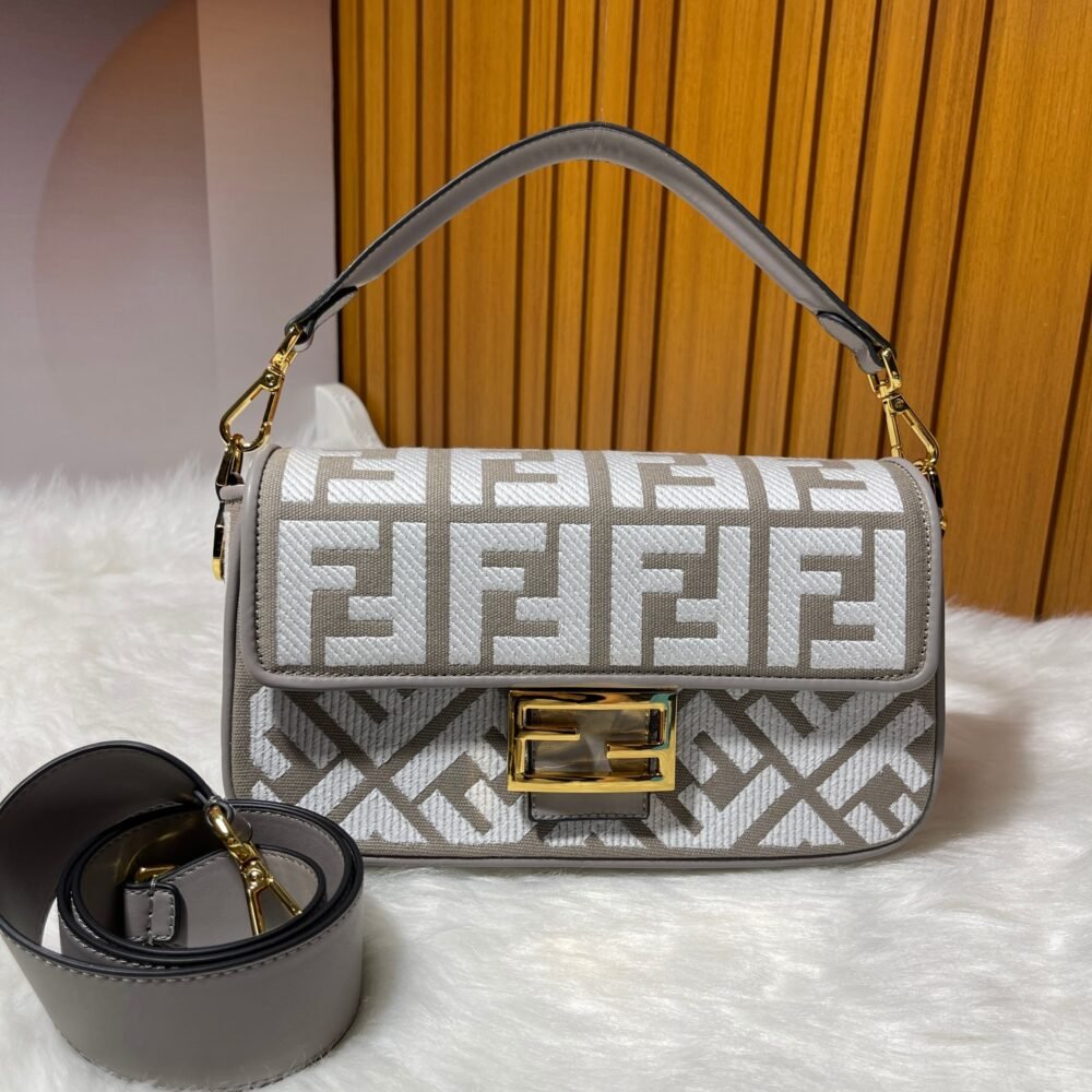 Fendi N1019012 - Image 2