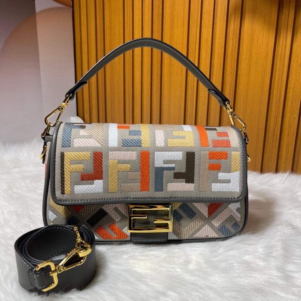 Fendi N1019012 - Image 6