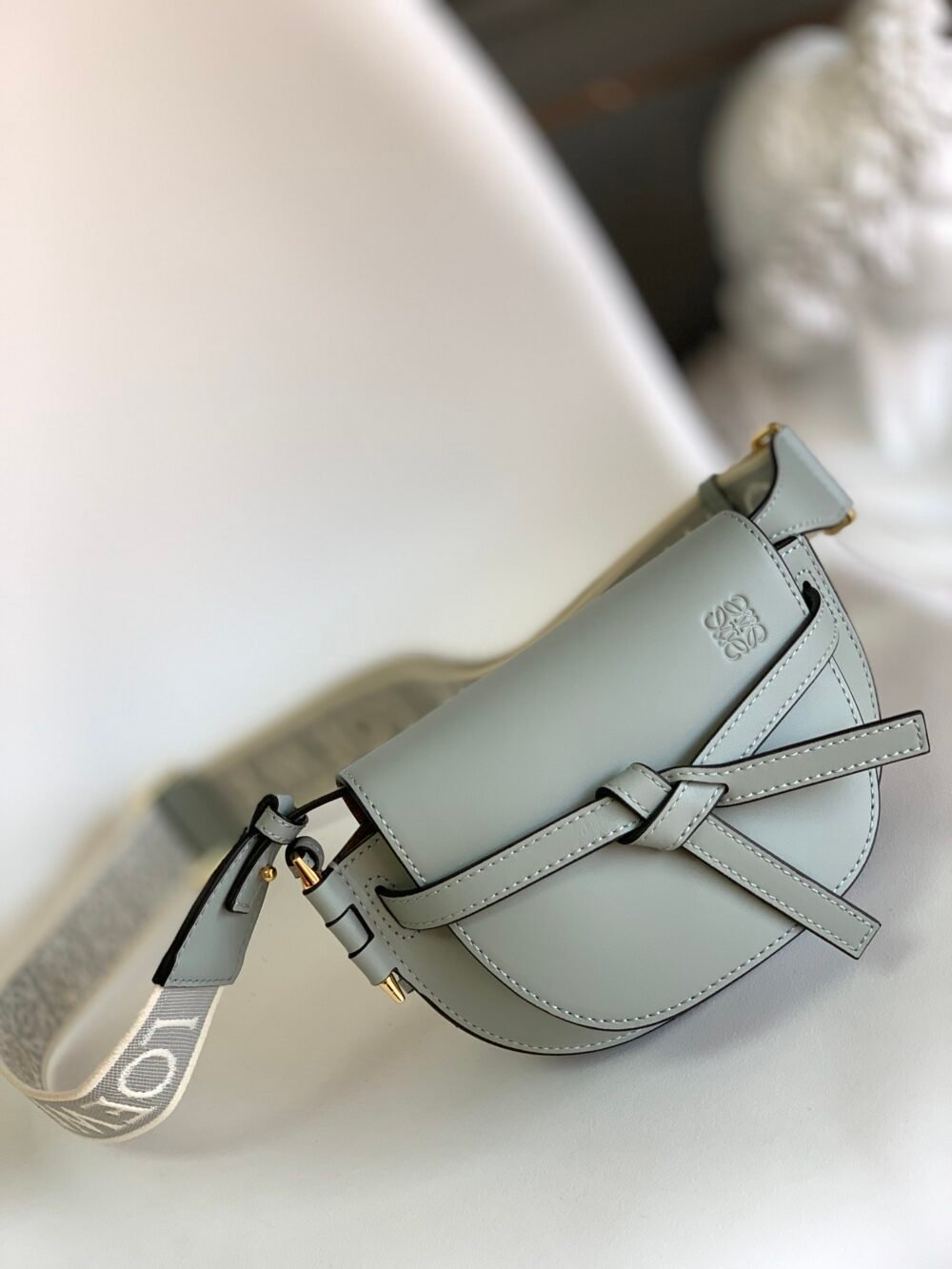 Loewe 561824