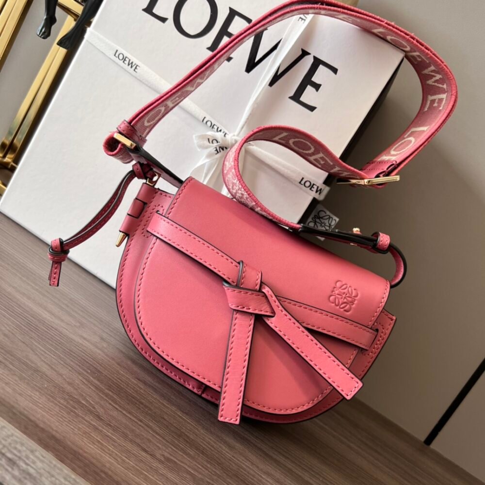 Loewe 261824