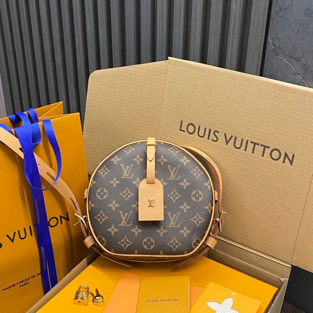 Louis Vuitton 953M52294