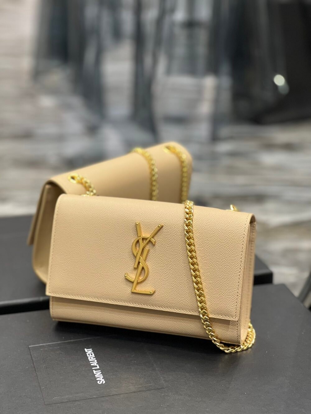 YSL 490469390 - Image 4